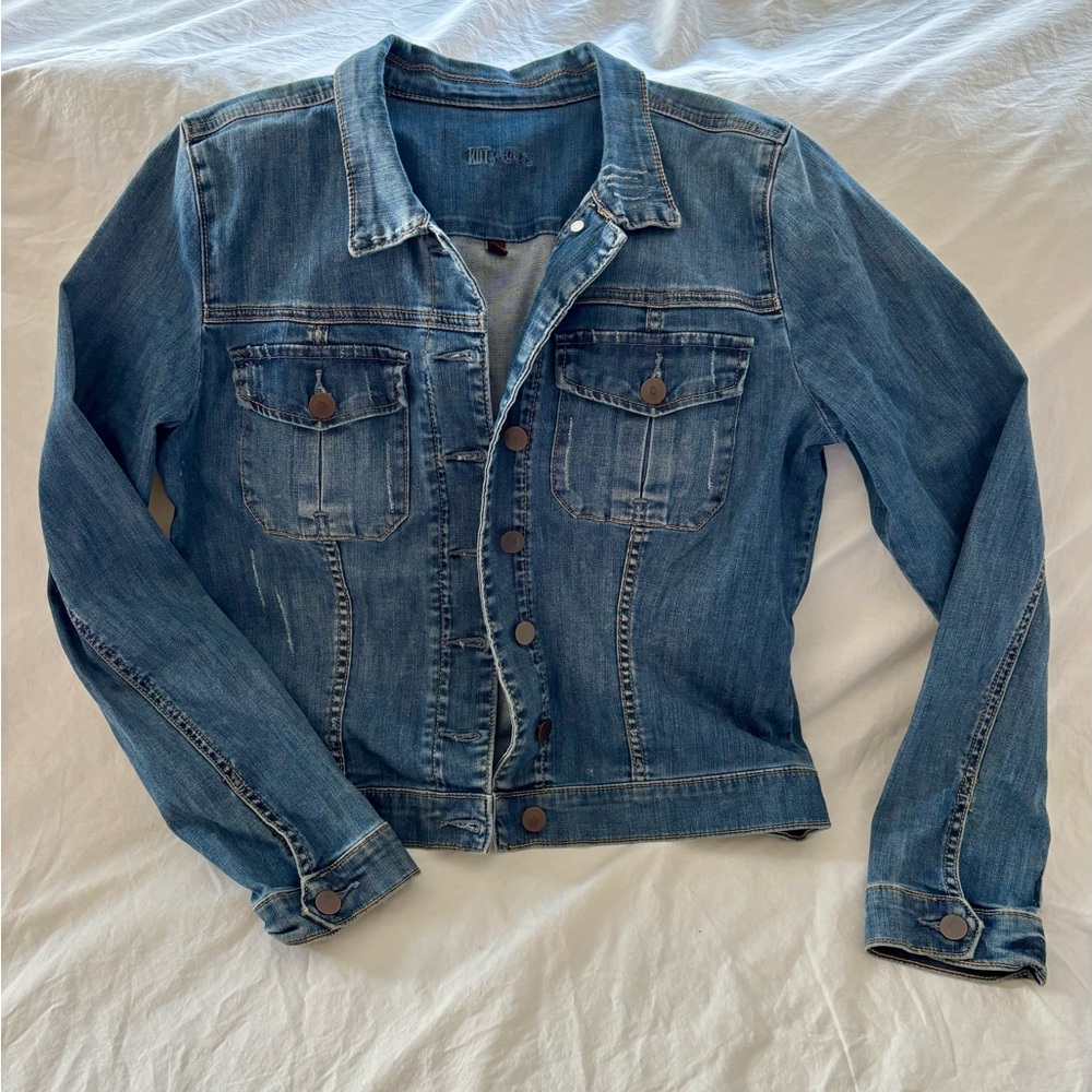 Kut From the Cloth Women's Blue Denim Jacket with Light Distressing